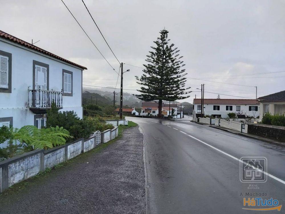 Ref. 2915179 - Vivenda T4 com amplo terreno - Santo António, São Roque do Pico, Ilha do Pico, Açores