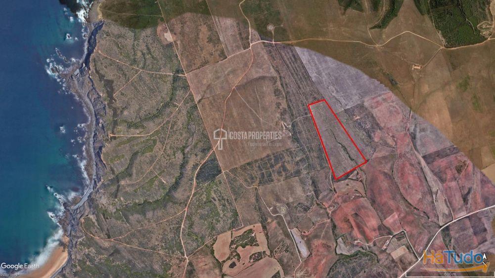 Terreno Rstico com mais de 9 Hectares na Vila do Bispo