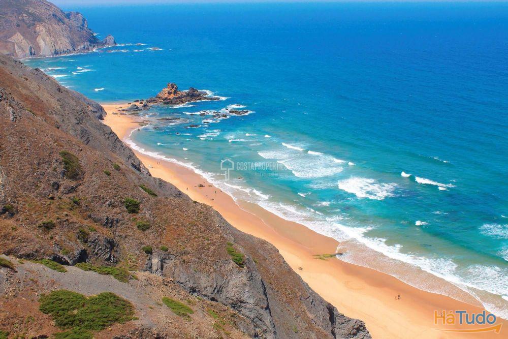 Terreno Rstico com mais de 9 Hectares na Vila do Bispo