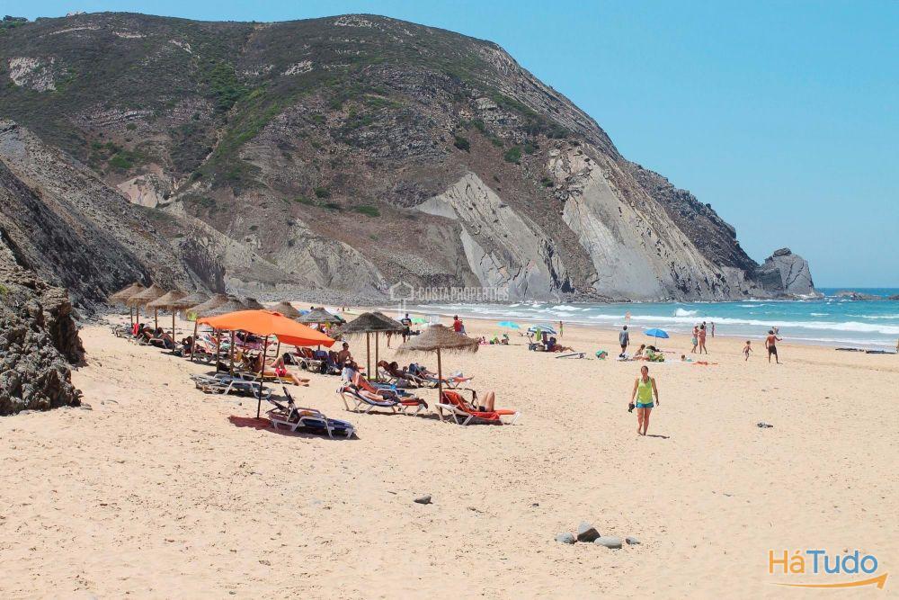Terreno Rstico com mais de 9 Hectares na Vila do Bispo