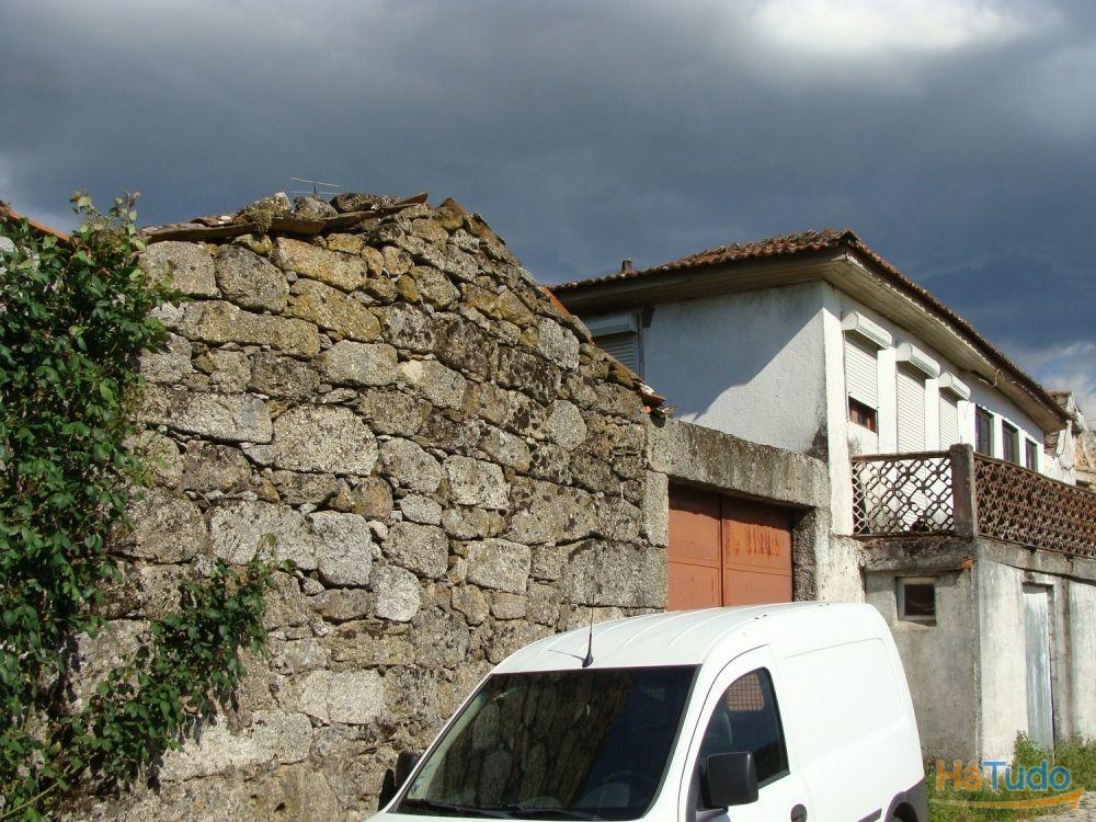 Moradia para restauro