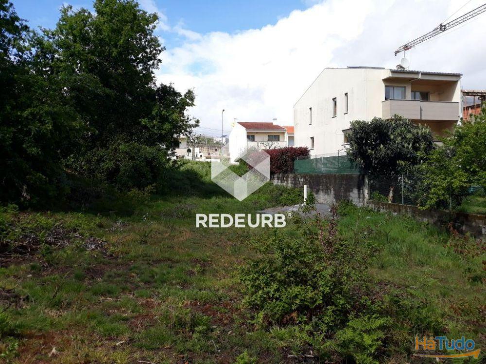 TERRENO P/ MORADIA EM BANDA - PARADA DE TIBES - BRAGA