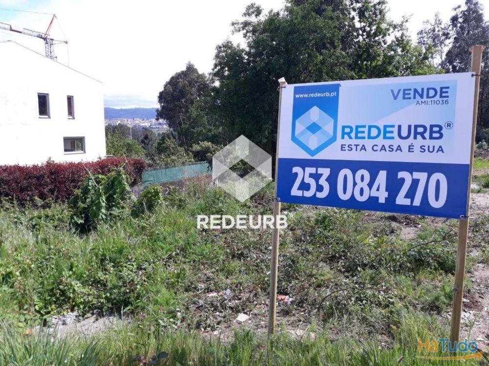 TERRENO P/ MORADIA EM BANDA - PARADA DE TIBES - BRAGA
