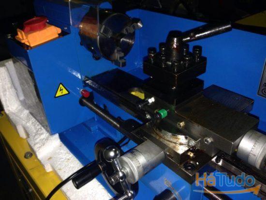 Torno Mecânico 300mm Torno Mecânico 300mm