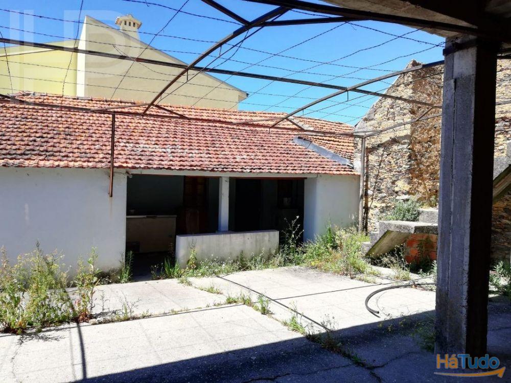 Moradia térrea T3 no Centro de Estarreja Moradia térrea T3 no Centro de Estarreja