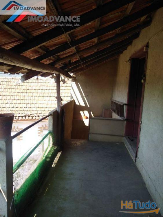 Moradia M4 para Reabilitar situada a 14 kms de Coimbra Moradia M4 para Reabilitar situada a 14 kms de Coimbra