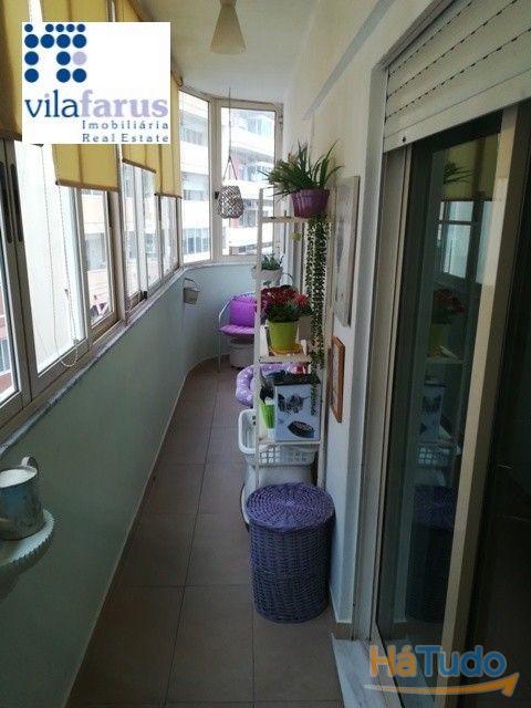 T4 na baixa de Faro com dois lugares de estacionamento T4 na baixa de Faro com dois lugares de estacionamento