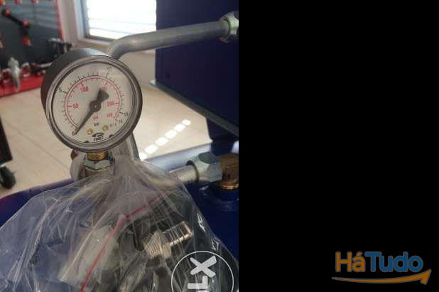 Compressor De Parafuso 300lt 10HP MICHELIN Compressor De Parafuso 300lt 10HP MICHELIN