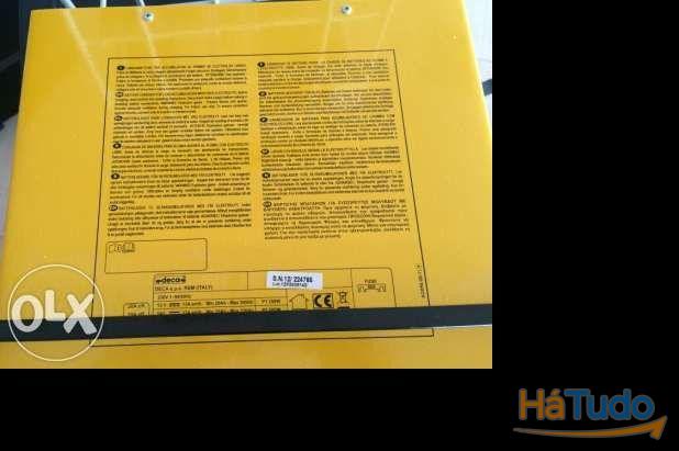 Carregador de baterias / booster C220A Deca (Já Com iva) Carregador de baterias / booster C220A Deca (Já Com iva)