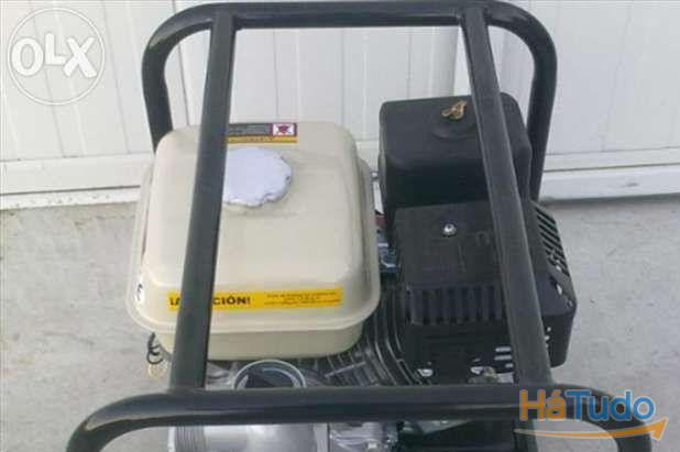 Vendo motobomba , 2 polegadas motor 4 tempos Vendo motobomba , 2 polegadas motor 4 tempos