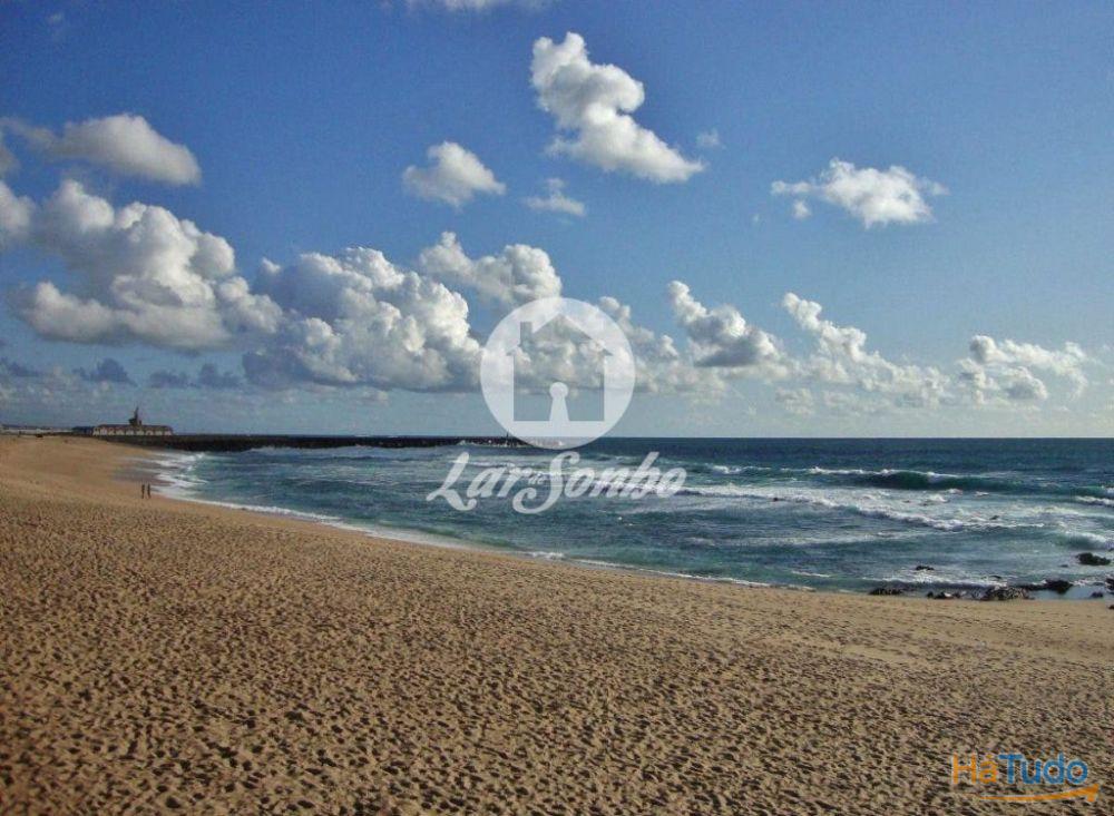 Garagem fechada a 200m da praia - Póvoa de Varzim Garagem fechada a 200m da praia - Póvoa de Varzim