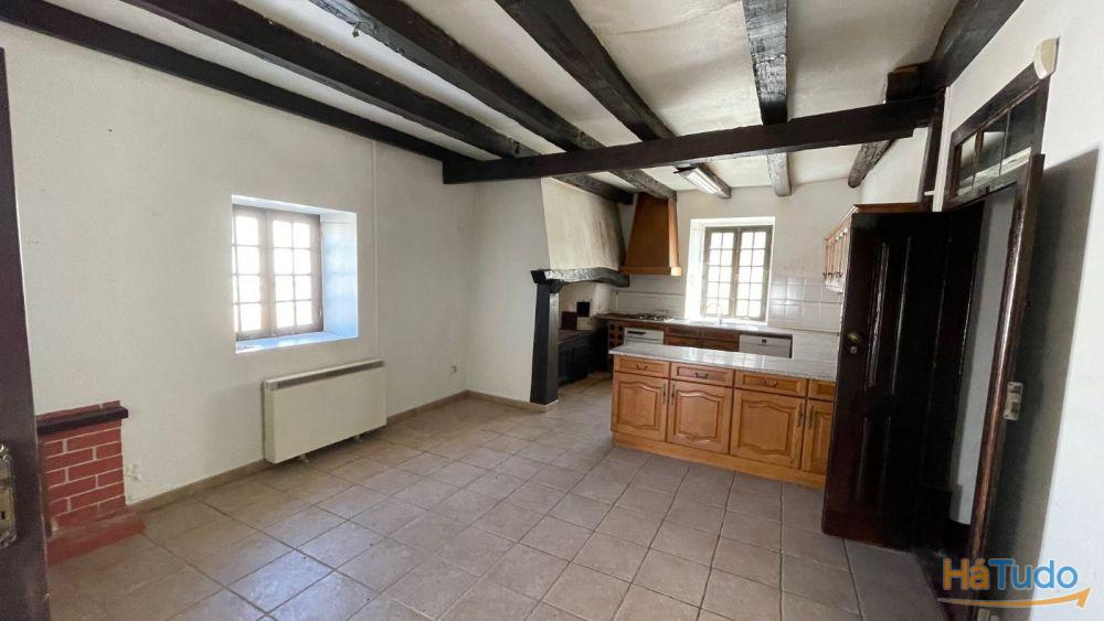 Moradia Rustica T5 junto a Montemor-o-velho. Financiada até 100% Moradia Rustica T5 junto a Montemor-o-velho. Financiada até 100%