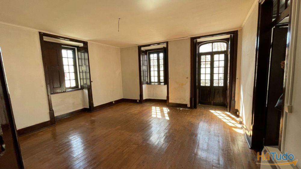 Moradia Rustica T5 junto a Montemor-o-velho. Financiada até 100% Moradia Rustica T5 junto a Montemor-o-velho. Financiada até 100%