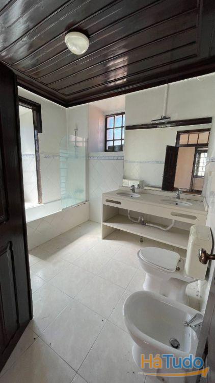 Moradia Rustica T5 junto a Montemor-o-velho. Financiada até 100% Moradia Rustica T5 junto a Montemor-o-velho. Financiada até 100%