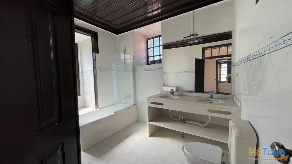 Moradia Rustica T5 junto a Montemor-o-velho. Financiada até 100% Moradia Rustica T5 junto a Montemor-o-velho. Financiada até 100%