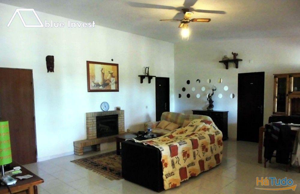 Quinta em Santa Barbara de Nexe. Quinta em Santa Barbara de Nexe.