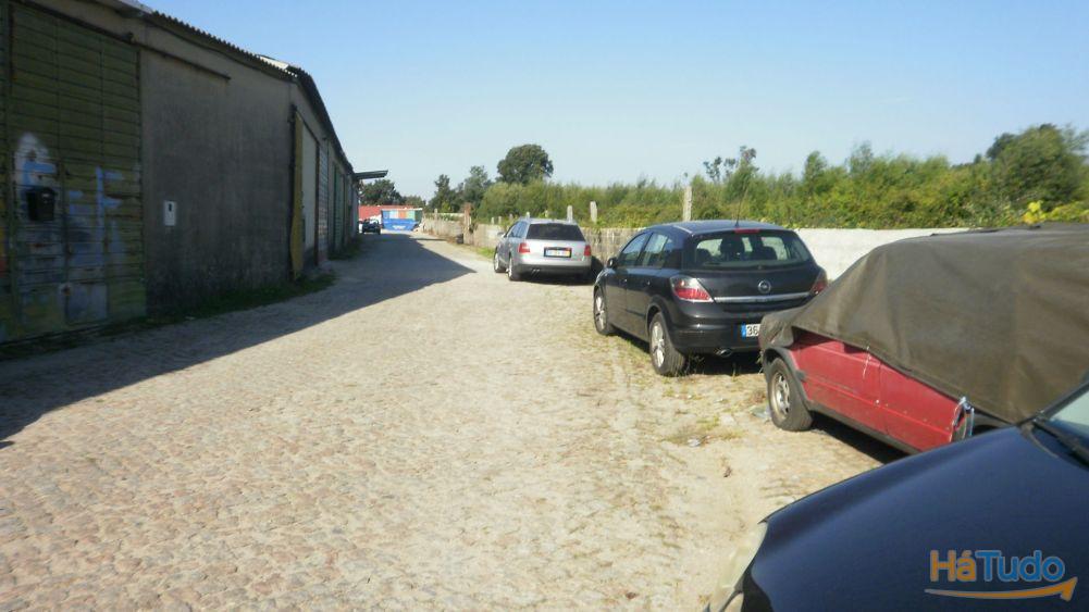 TERRENO PARA CONSTRUÇÃO EM GRIJO. TERRENO PARA CONSTRUÇÃO EM GRIJO.
