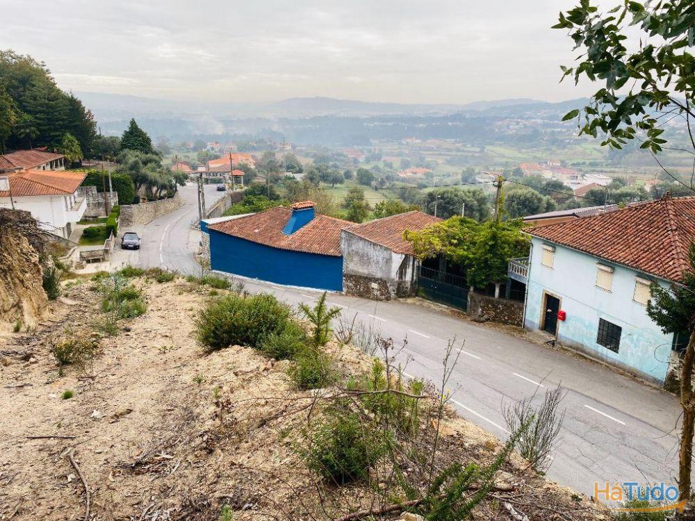 Terreno com 2600m2 de construção em Tamel S. Fins Terreno com 2600m2 de construção em Tamel S. Fins