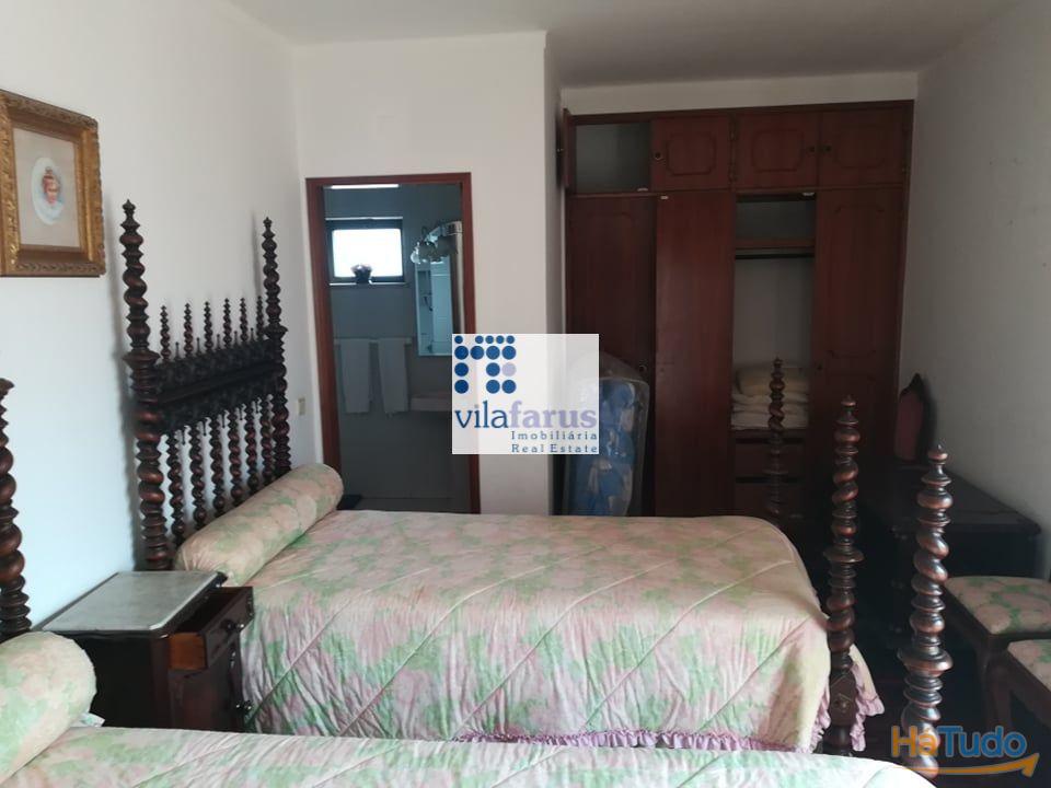 Fabulosa Penthouse com dois grandes terraços e garagem fechada Fabulosa Penthouse com dois grandes terraços e garagem fechada