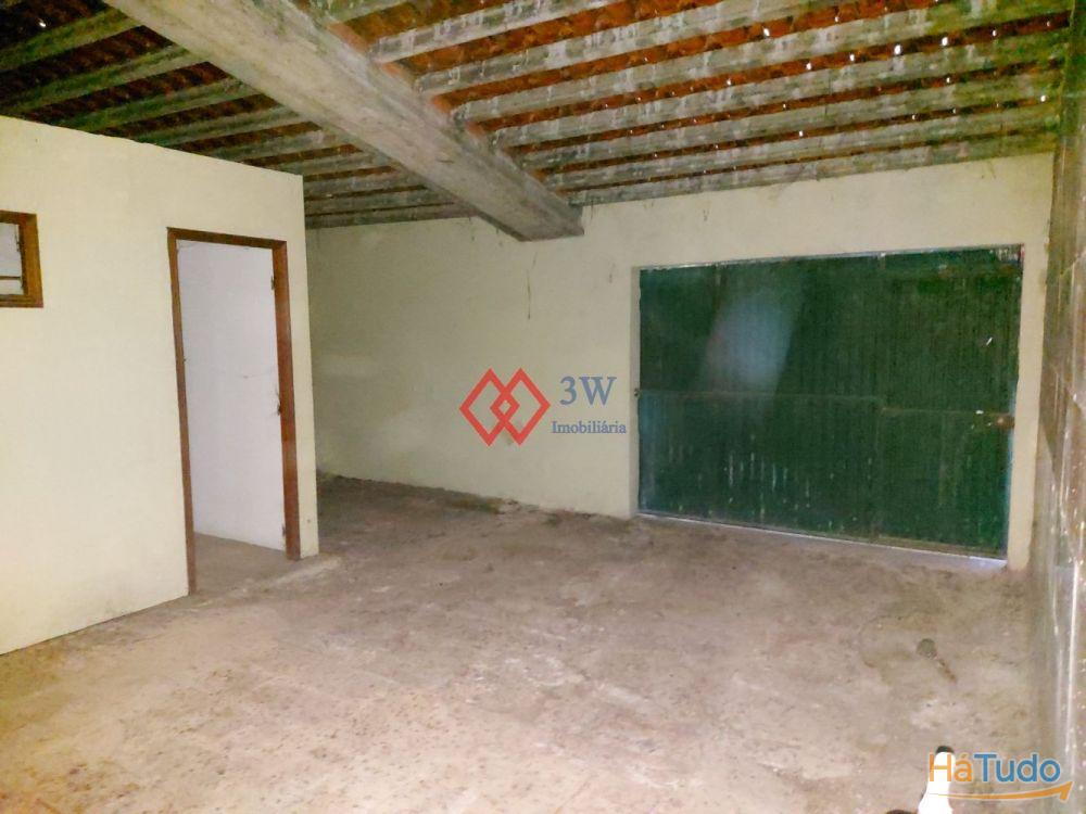 Armazém em Alpiarça Armazém em Alpiarça