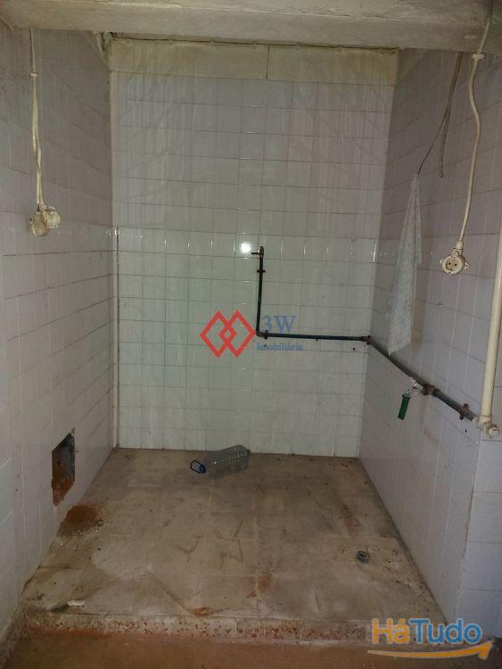 Armazém em Alpiarça Armazém em Alpiarça