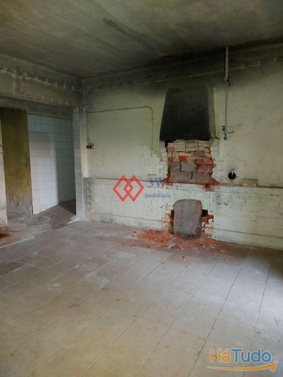 Armazém em Alpiarça Armazém em Alpiarça