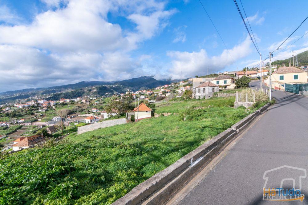 Terreno - Ribeira Brava Terreno - Ribeira Brava