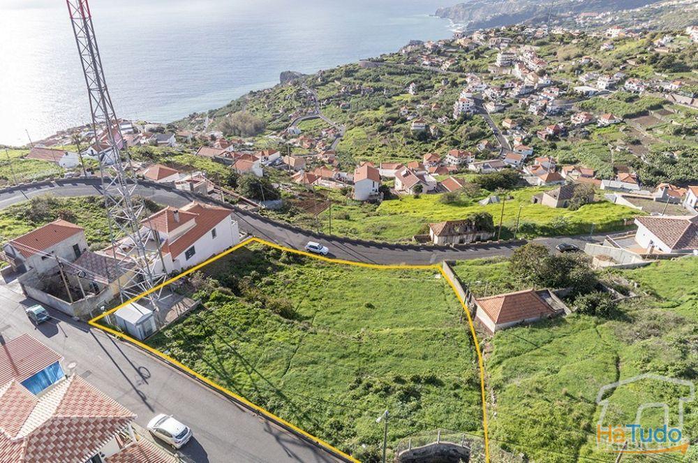 Terreno - Ribeira Brava Terreno - Ribeira Brava