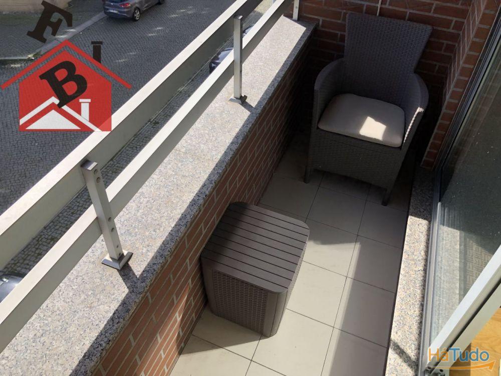 T2+1 NOVO AO MAR SHOPPING VARANDA GARAGEM E ARRUMOS 325.000? T2+1 NOVO AO MAR SHOPPING VARANDA GARAGEM E ARRUMOS 325.000?