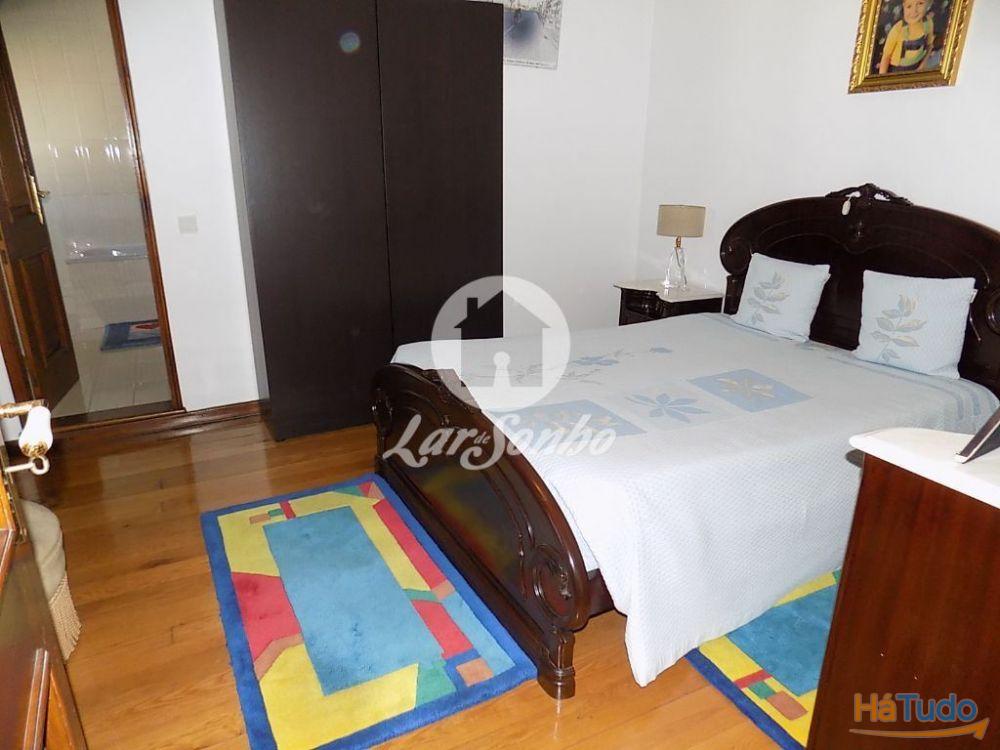 Moradia M6 c/ garagem fechada e jardim localizada na zona PRIME da Povoa de Varzim Moradia M6 c/ garagem fechada e jardim localizada na zona PRIME da Povoa de Varzim