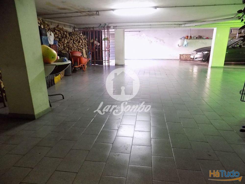 Moradia M6 c/ garagem fechada e jardim localizada na zona PRIME da Povoa de Varzim Moradia M6 c/ garagem fechada e jardim localizada na zona PRIME da Povoa de Varzim