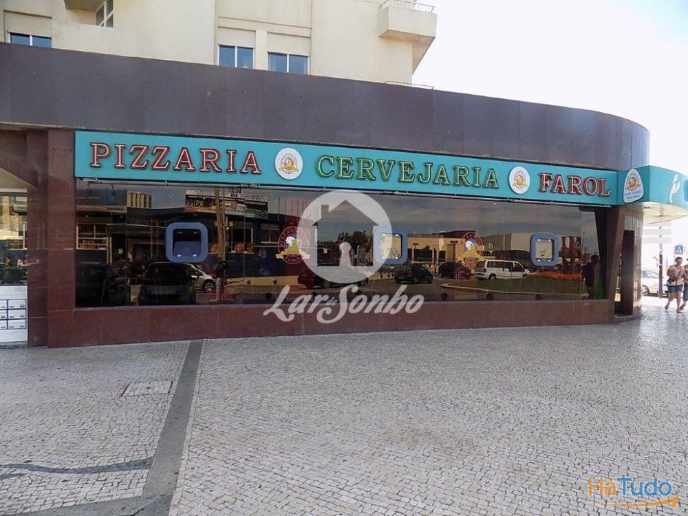 Moradia p/ restauro inserida num terreno de 328m2 na 2º linha de mar na Povoa de Varzim Moradia p/ restauro inserida num terreno de 328m2 na 2º linha de mar na Povoa de Varzim