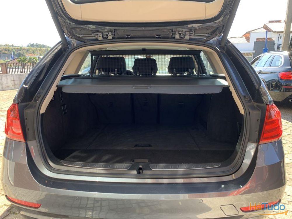 BMW 320 d Touring EfficientDynamics Line Modern BMW 320 d Touring EfficientDynamics Line Modern