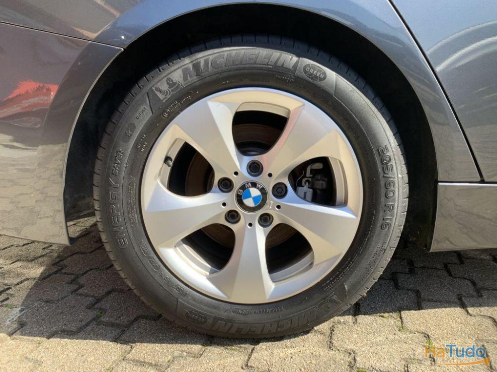 BMW 320 d Touring EfficientDynamics Line Modern BMW 320 d Touring EfficientDynamics Line Modern