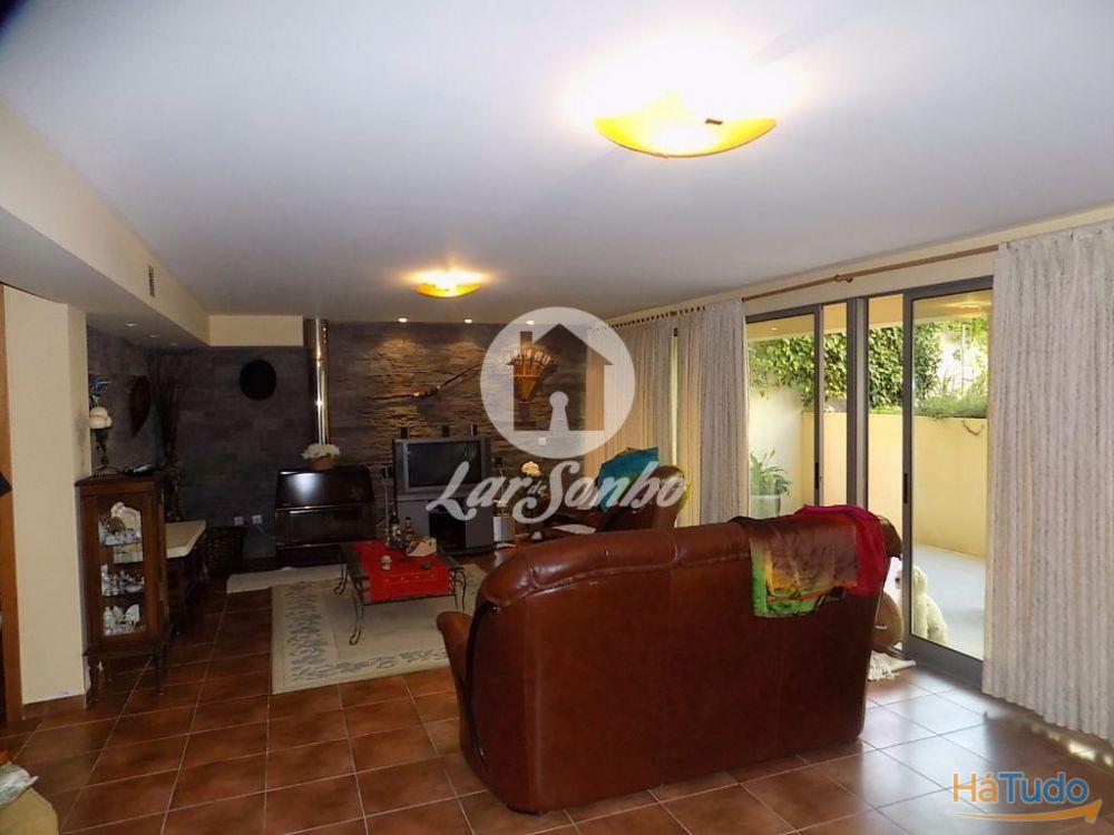 Moradia M4 c/ garagem fechada a 5 minutos do centro Moradia M4 c/ garagem fechada a 5 minutos do centro