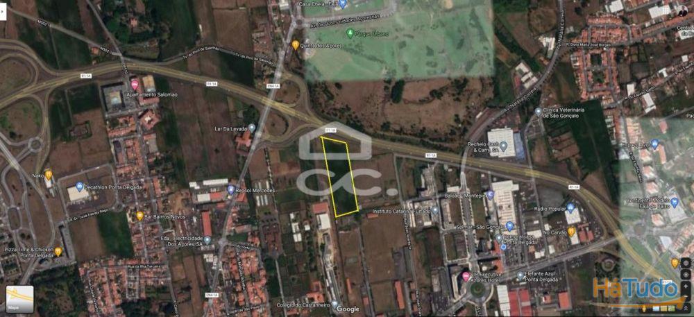 Terreno Destinado a Construção Urbana -  São Pedro - Ponta Delgada