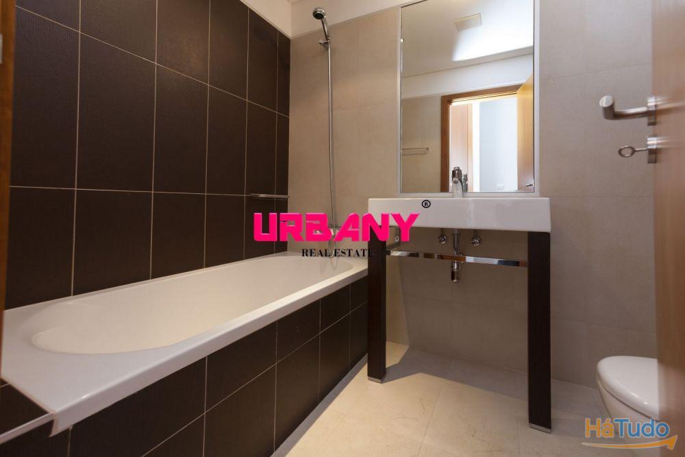 APARTAMENTOS DE LUXO T3 B APARTAMENTOS DE LUXO T3 B