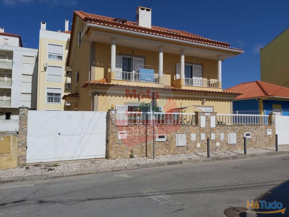 Excelente Terreno na Quinta do Conde Excelente Terreno na Quinta do Conde