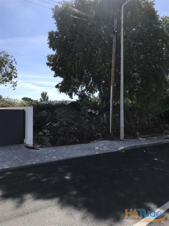 Lote de terreno para construção de moradia geminada em Castelo Branco Lote de terreno para construção de moradia geminada em Castelo Branco