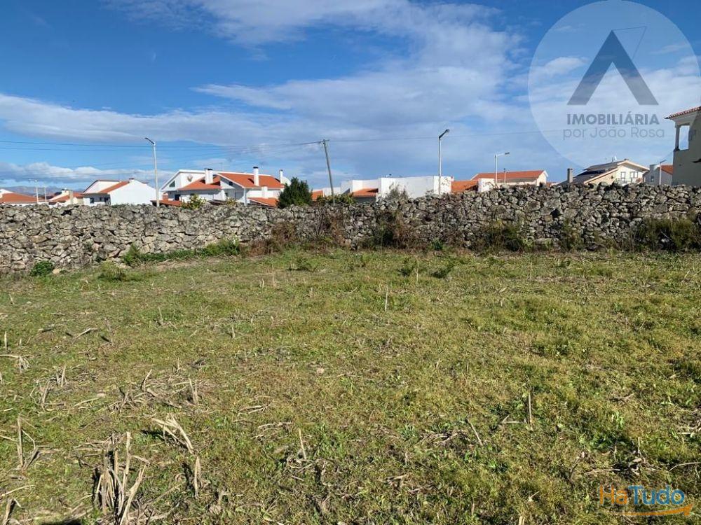 Terreno em Alcains com grandes �reas