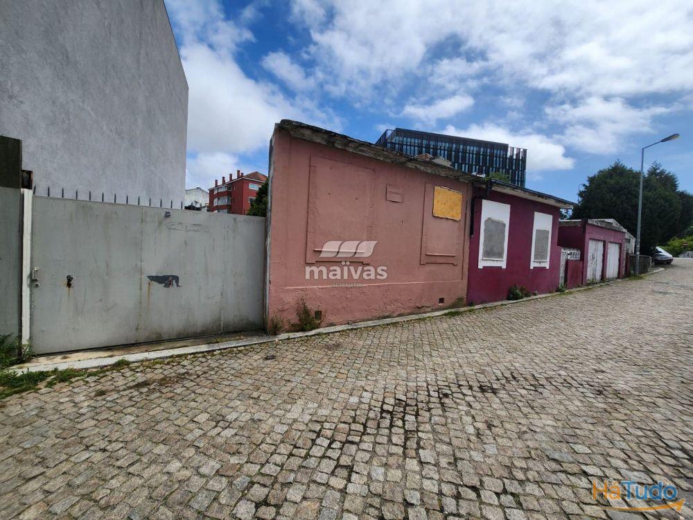 Lote - Constru��o em Altura