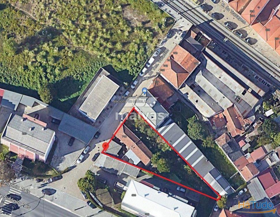 Lote - Constru��o em Altura