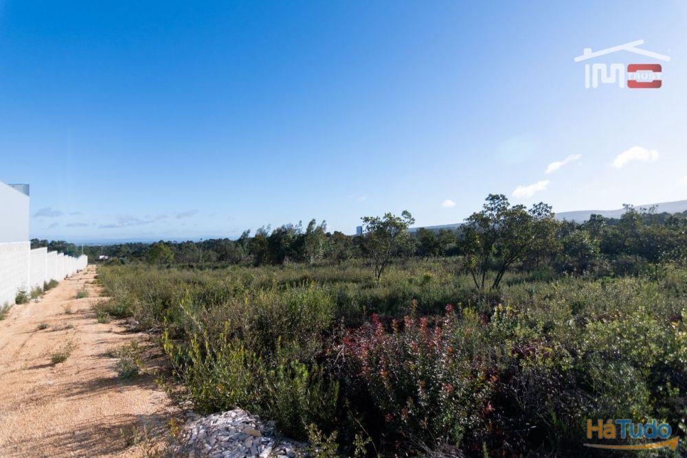 TERRENO COM AREA DE 6268 M2 ZONA INDUSTRIAL DE BOLEIROS/MAXIEIRA JUNTO A1 LOCALIZA��O PREVILIGIADA