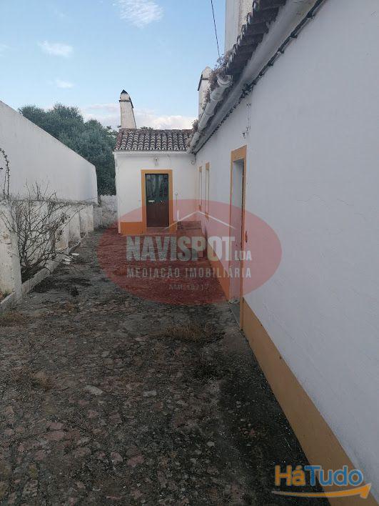 Moradias para Restaurar Moradias para Restaurar