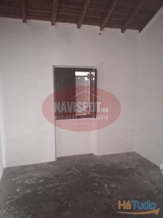 Moradias para Restaurar Moradias para Restaurar