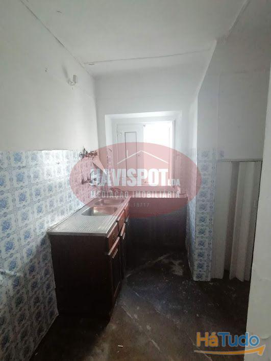 Moradias para Restaurar Moradias para Restaurar