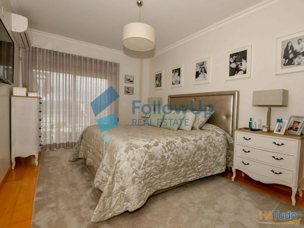 T3 na Torre da Marinha ? Excelentes Áreas T3 na Torre da Marinha ? Excelentes Áreas