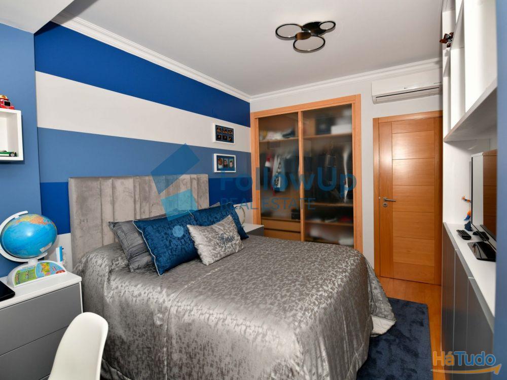 T3 na Torre da Marinha ? Excelentes Áreas T3 na Torre da Marinha ? Excelentes Áreas