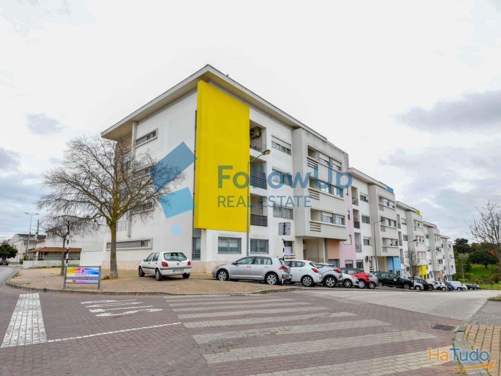 T3 na Torre da Marinha ? Excelentes Áreas T3 na Torre da Marinha ? Excelentes Áreas