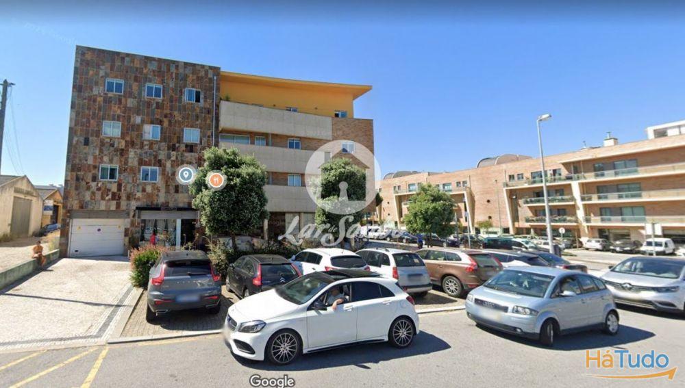 Garagem Fechada para 5 carros na Póvoa de Varzim Garagem Fechada para 5 carros na Póvoa de Varzim